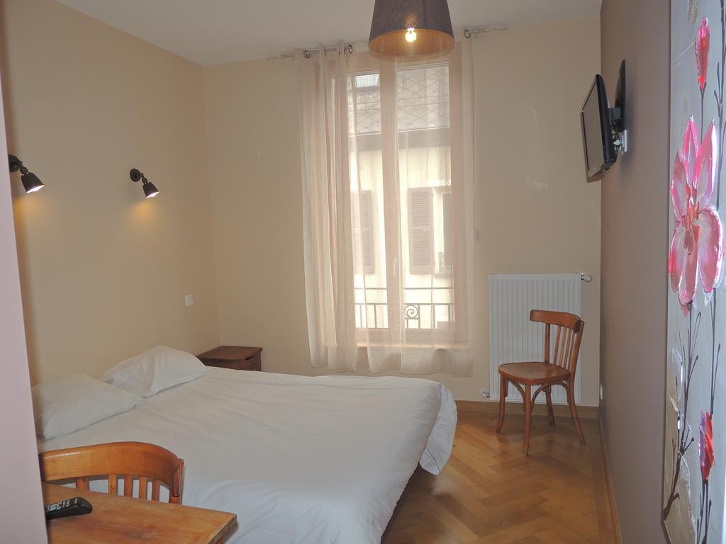 Hotel Des Alpes Le Bourg-d'Oisans Phòng bức ảnh