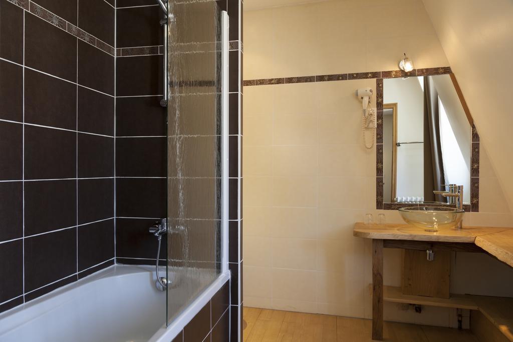 Hotel Des Alpes Le Bourg-d'Oisans Phòng bức ảnh