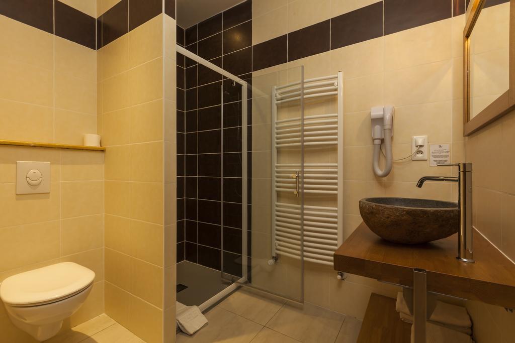Hotel Des Alpes Le Bourg-d'Oisans Ngoại thất bức ảnh